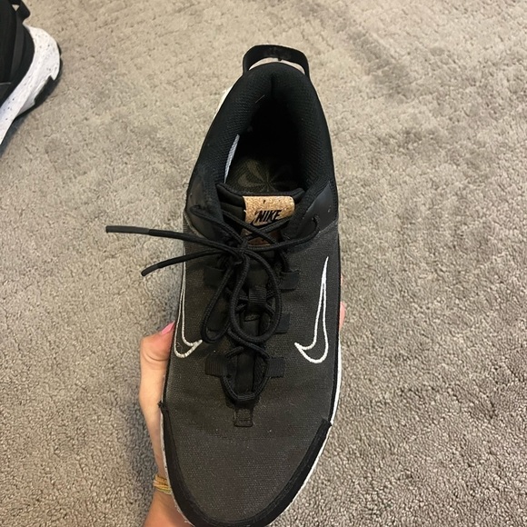 - Women’s Nike crater running shoes - Picture 3 of 12